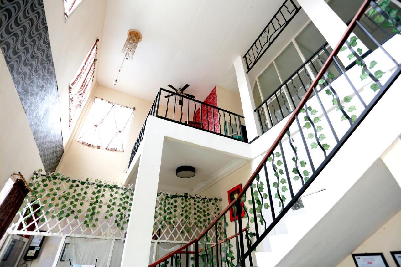 Olive Guest House Bumi Mas Raya Банджармасин Экстерьер фото